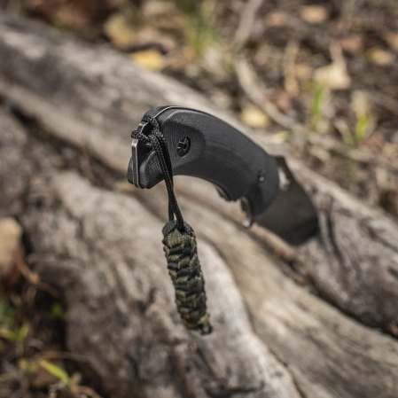 Przywieszka do noża M-Tac Helix Skull Black/Olive paracord (10283201)