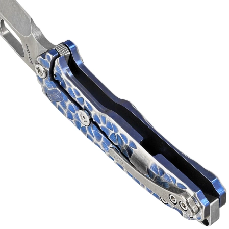 Nóż składany Medford Infraction Blue/Silver Titanium ''Peaks and Valleys'', Std HW, Brsh Clip, Tumbled S45VN by Greg Medford (MK031STQ-37A2-TSCS-BN)