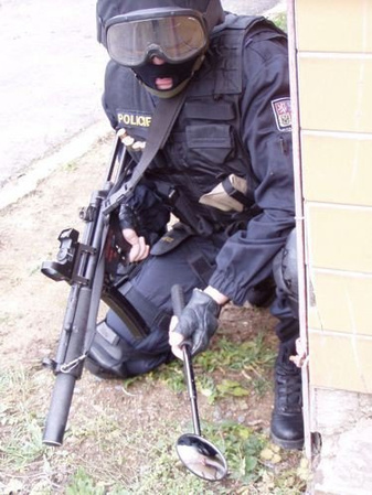 Lusterko taktyczne ESP Ø 92mm do pałki teleskopowej Bonowi, etui (BMO-03-18 / BMH-03)